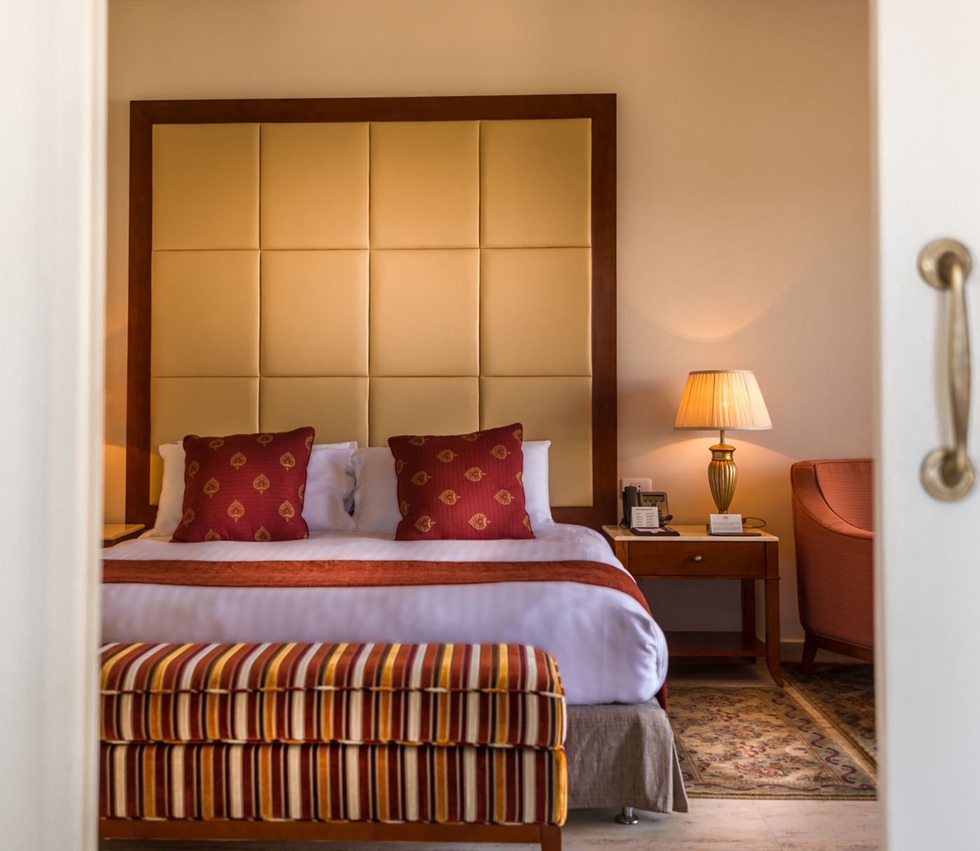 Baron-Palace-Room-24