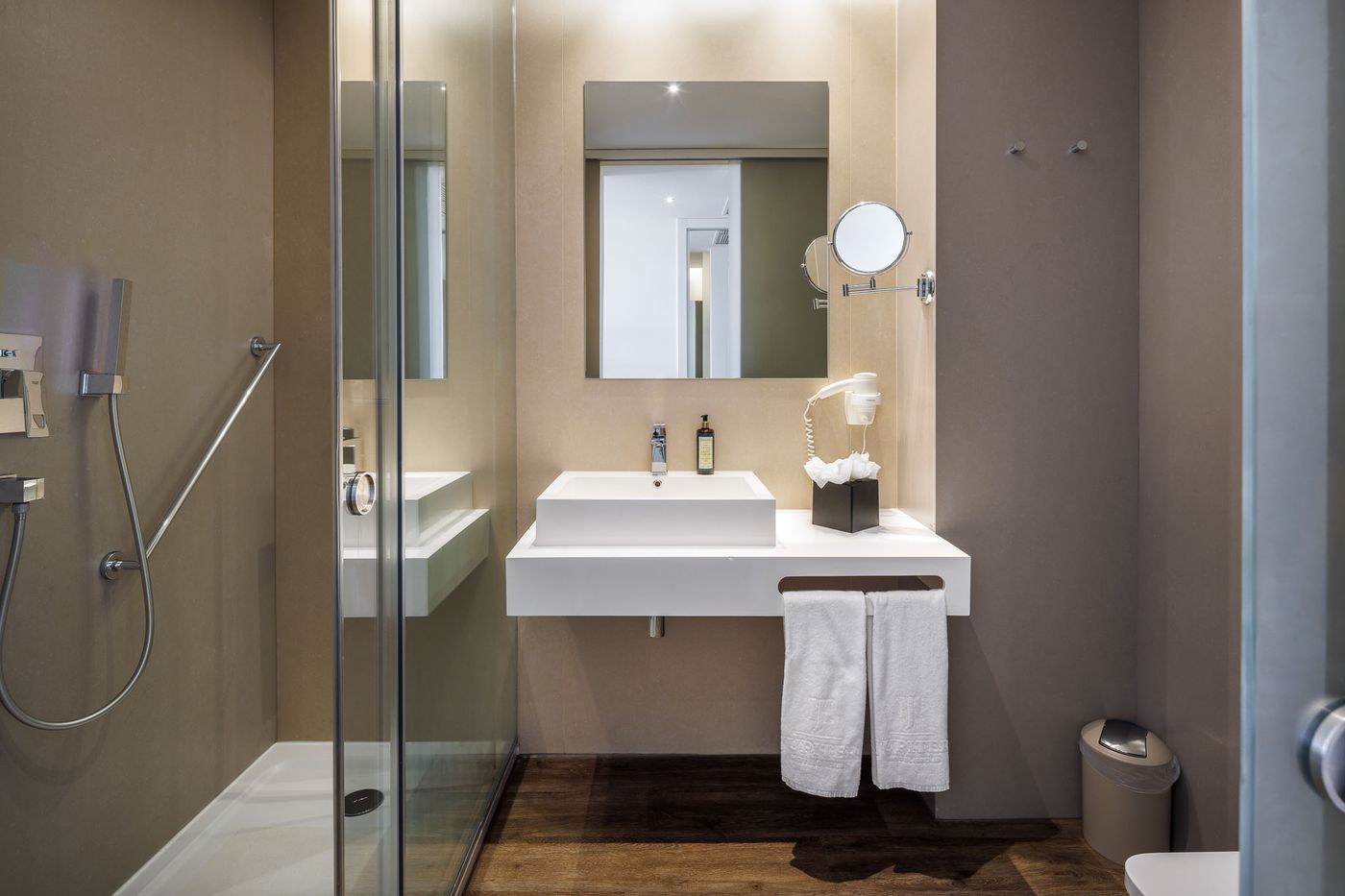 Jupiter-Marina-Hotel---Couples---Spa--Adults-Only--Room-36