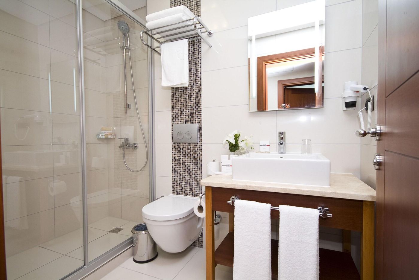 Innpera-Hotel-Room-14