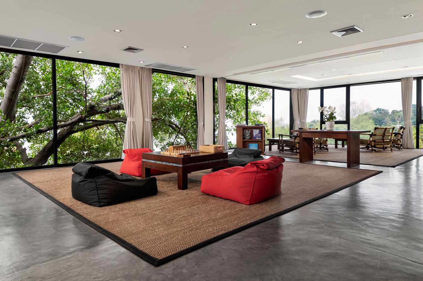 Paresa-Resort-Sports-and-Entertainment-48