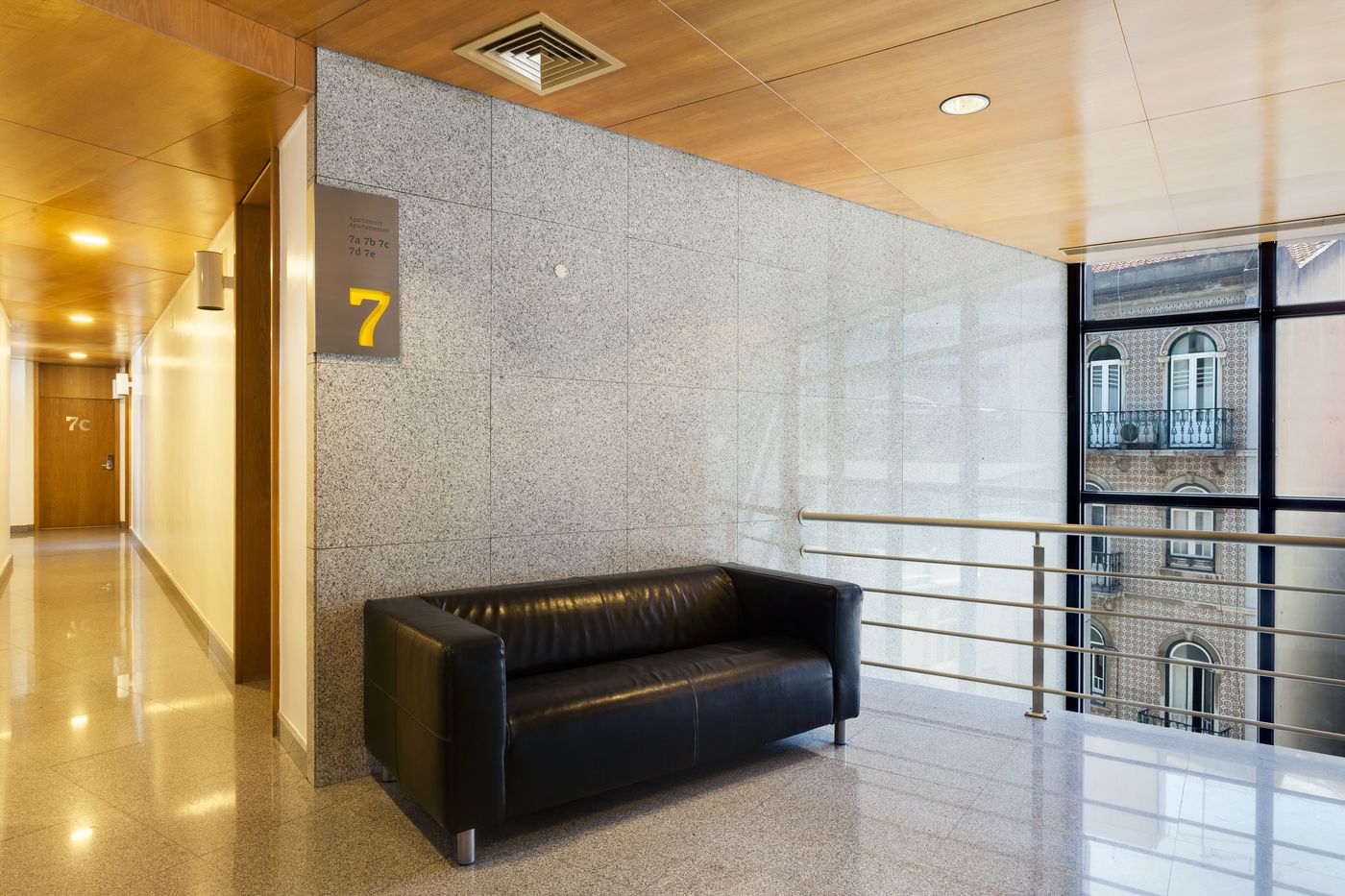 Hello-Lisbon-Marques-de-Pombal-Lobby-7