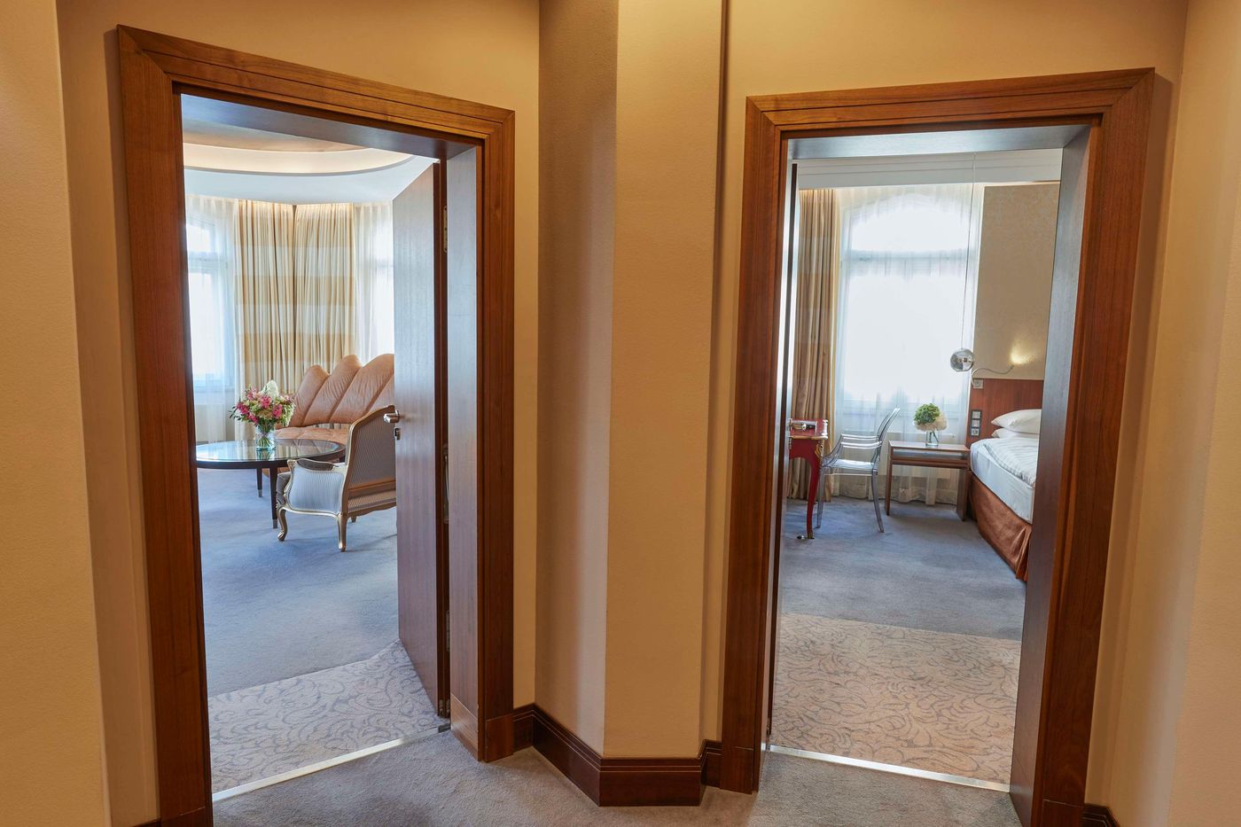 Hotel-Vier-Jahreszeiten-Kempinski-Munich-Room-75