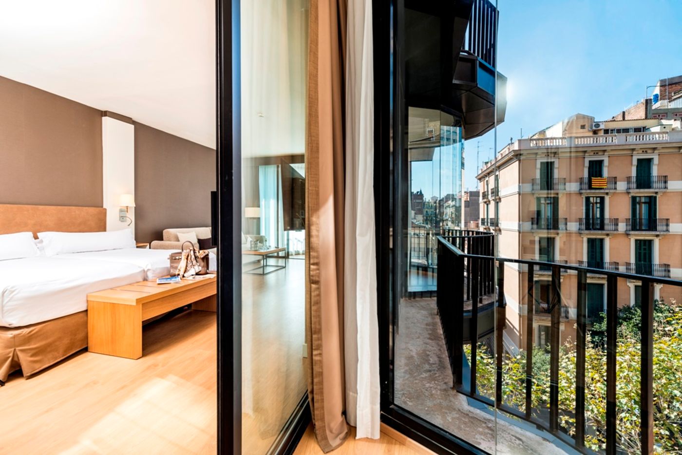 Guitart Grand Passage