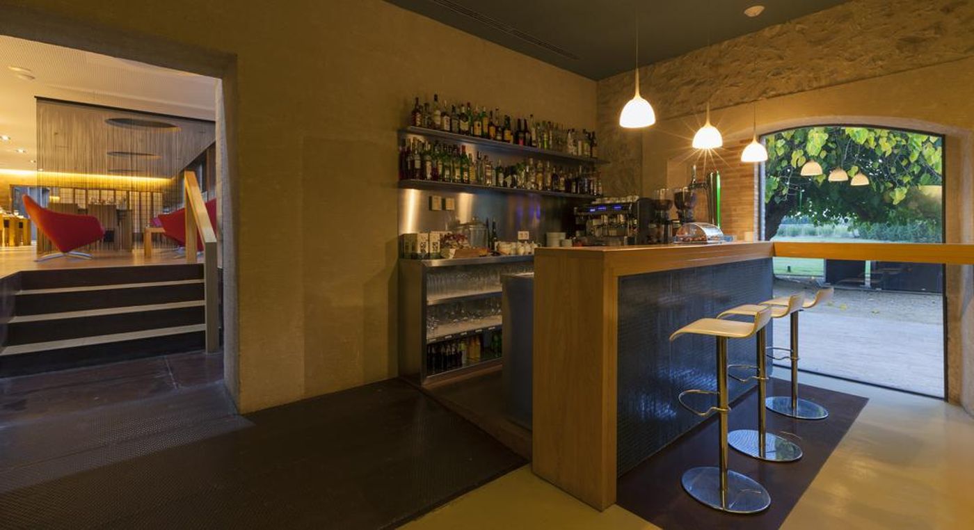 URH-Moli-del-Mig-Bar-55