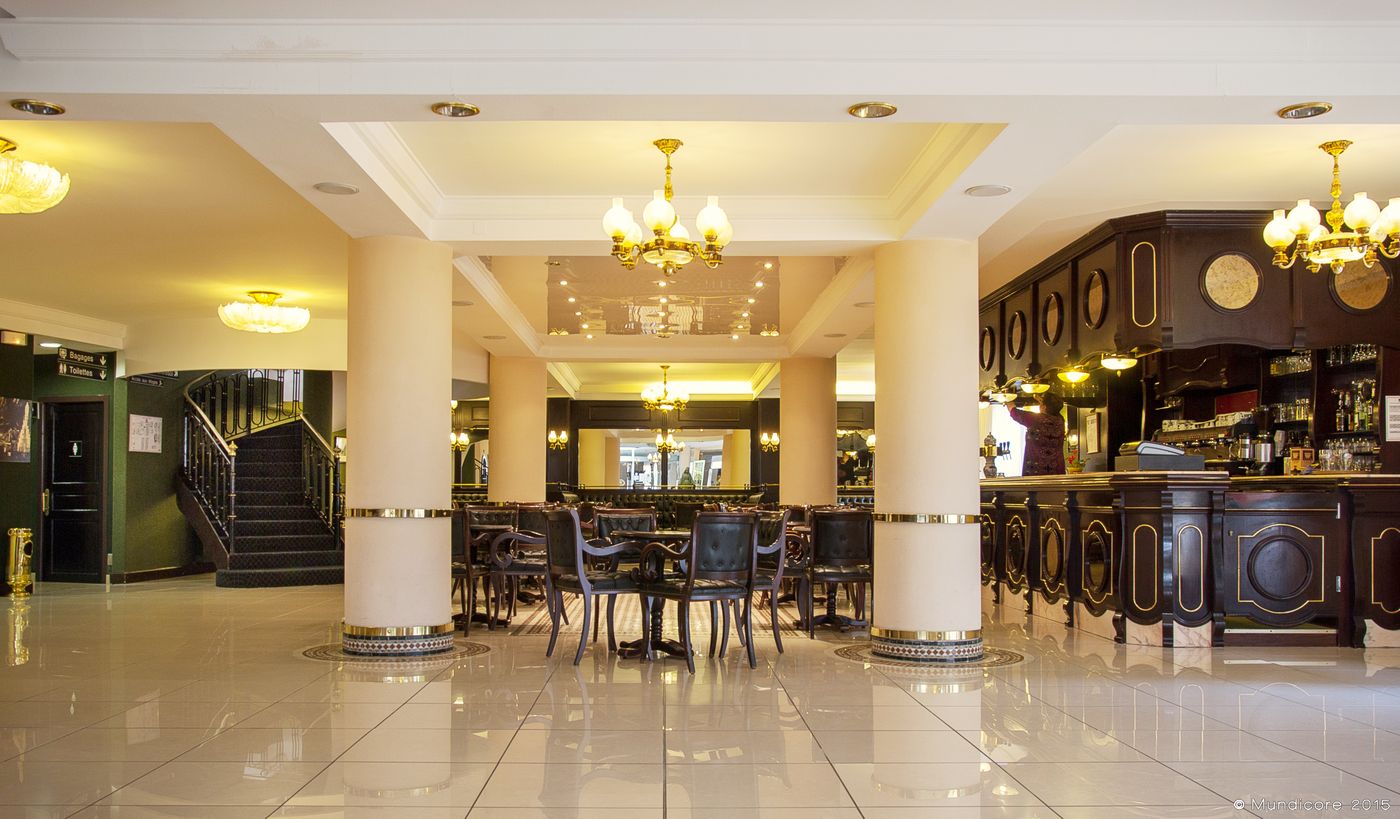 Christ Roi-France-lourdes-Lobby-4