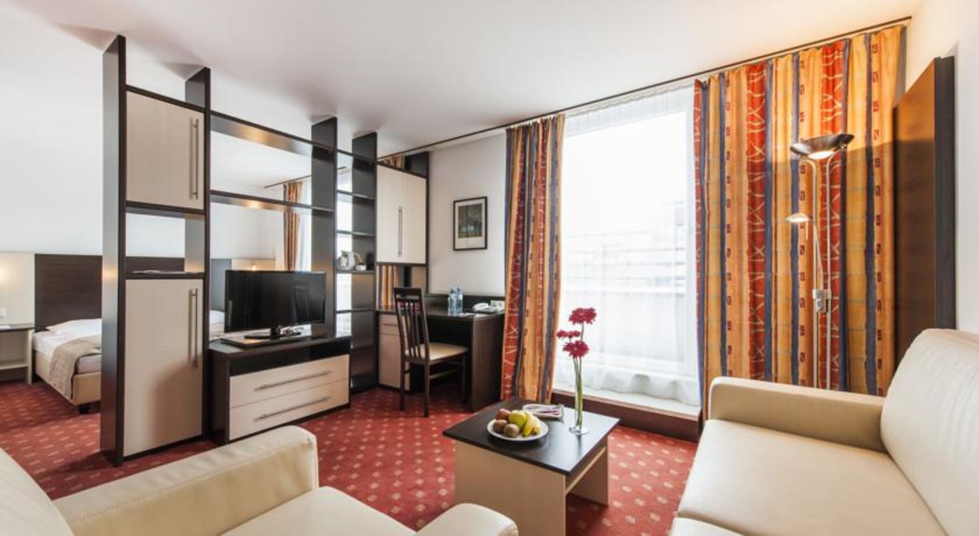 Azimut Hotel Wien - Austria - Vienna - Room - 9