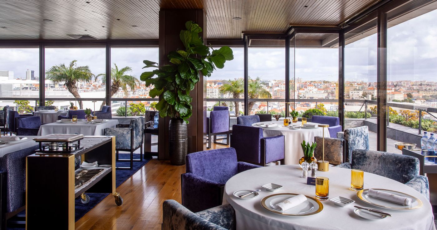 Altis-Grand-Hotel-Restaurant-2