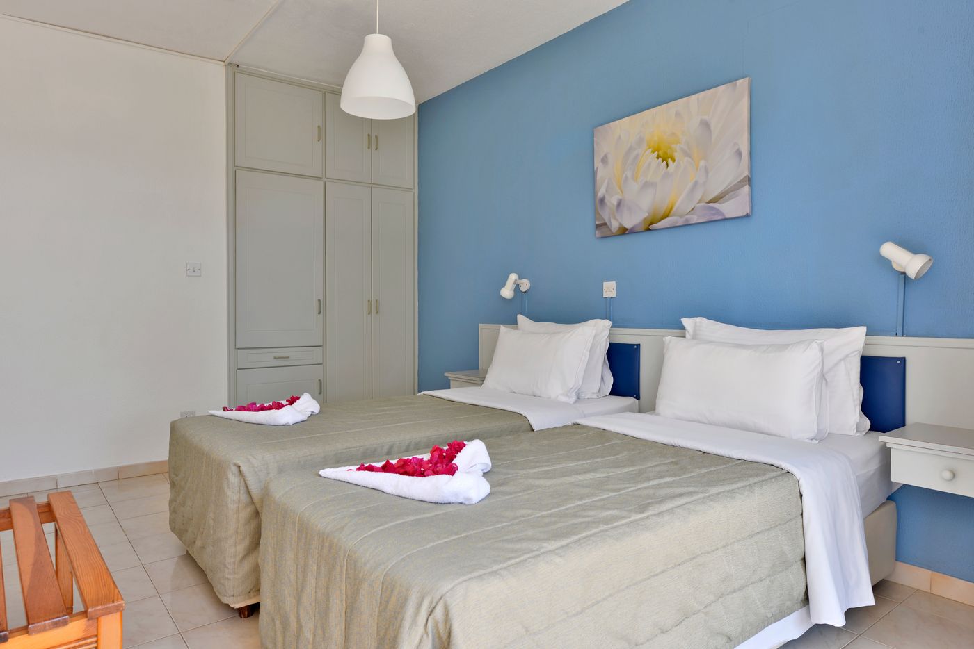 Napa-Prince-Apartments-Room-19