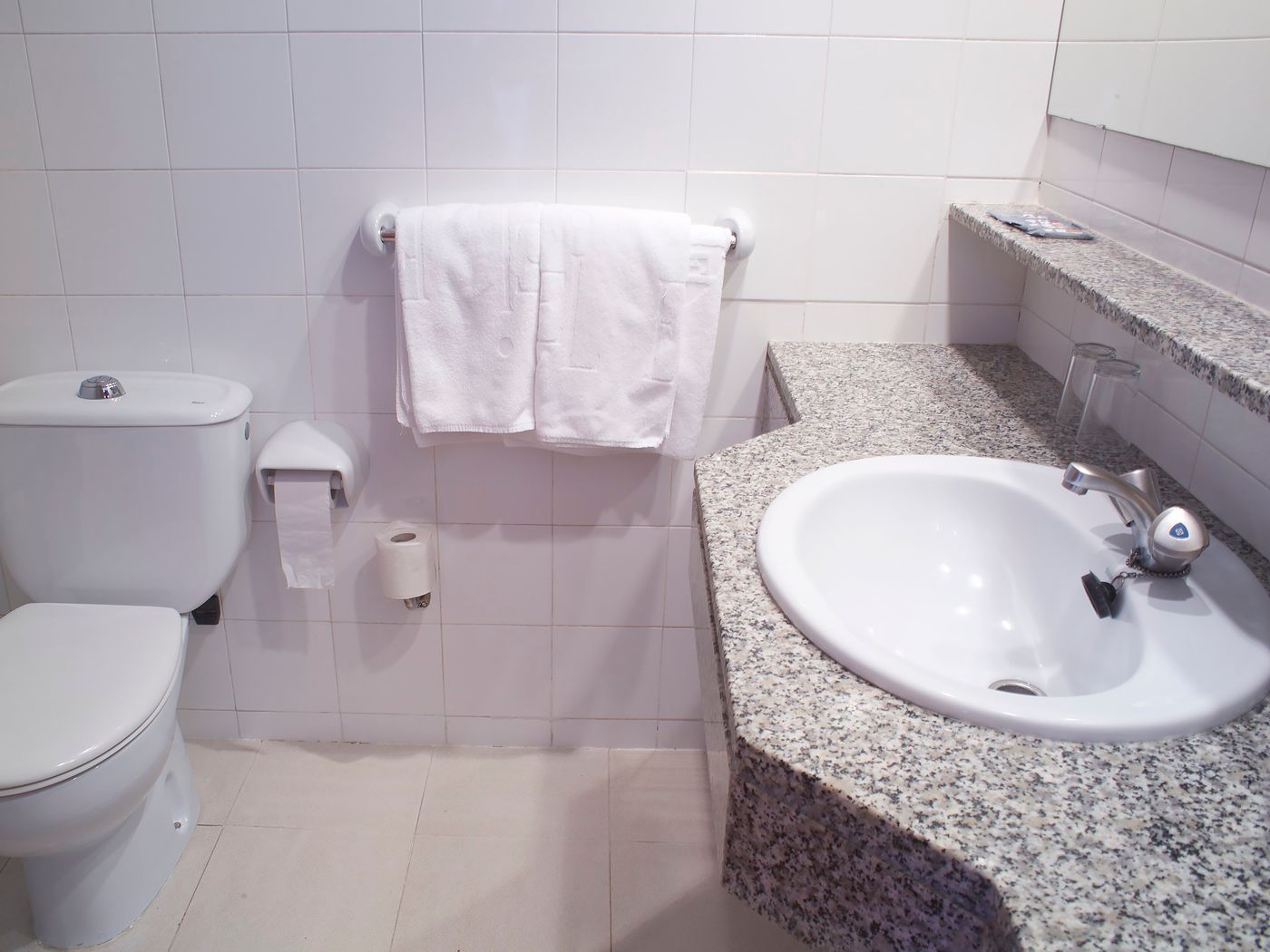 Els-Pins-Hotel-Room-45