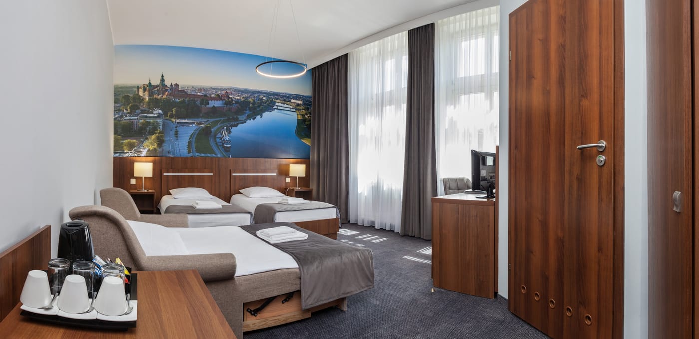 DOWNTOWN-KRAKOW-Room-2