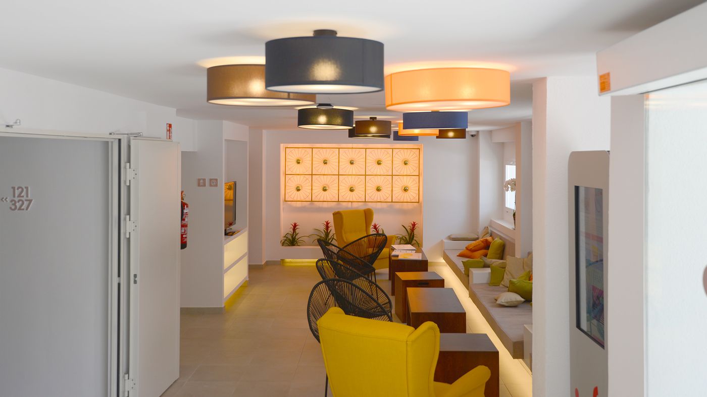 Chevy Hotel & Suites