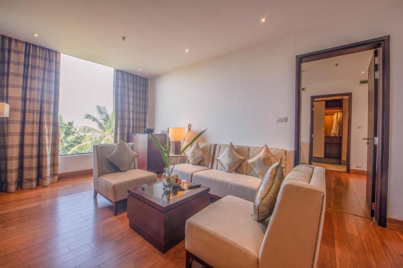 Vivanta-Colombo-Airport-Garden-Room-44