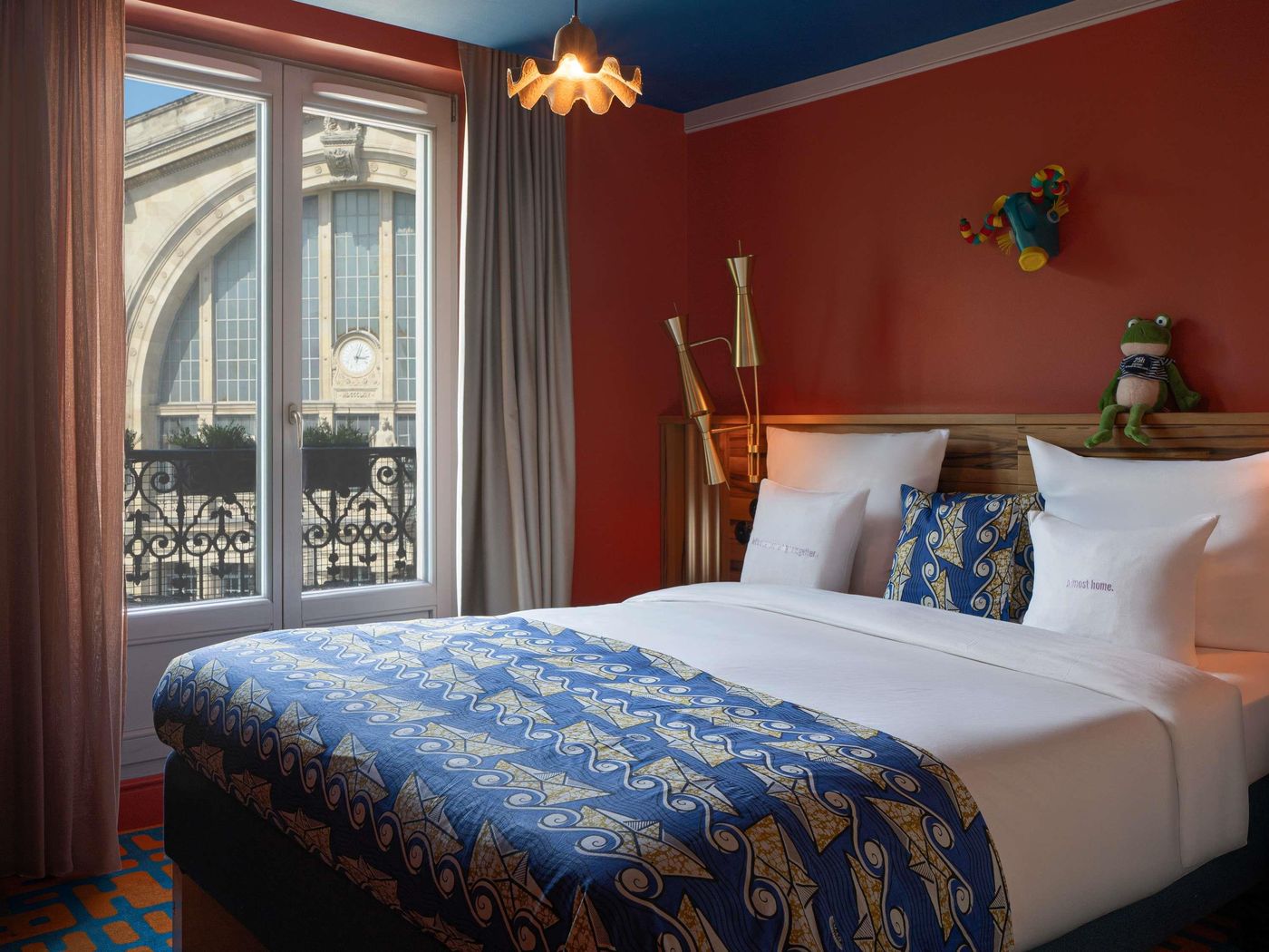 Mercure-Paris-Terminus-Nord-Room-28