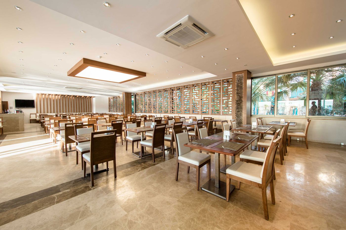 Jasmin-Beach-Hotel-Restaurant-47