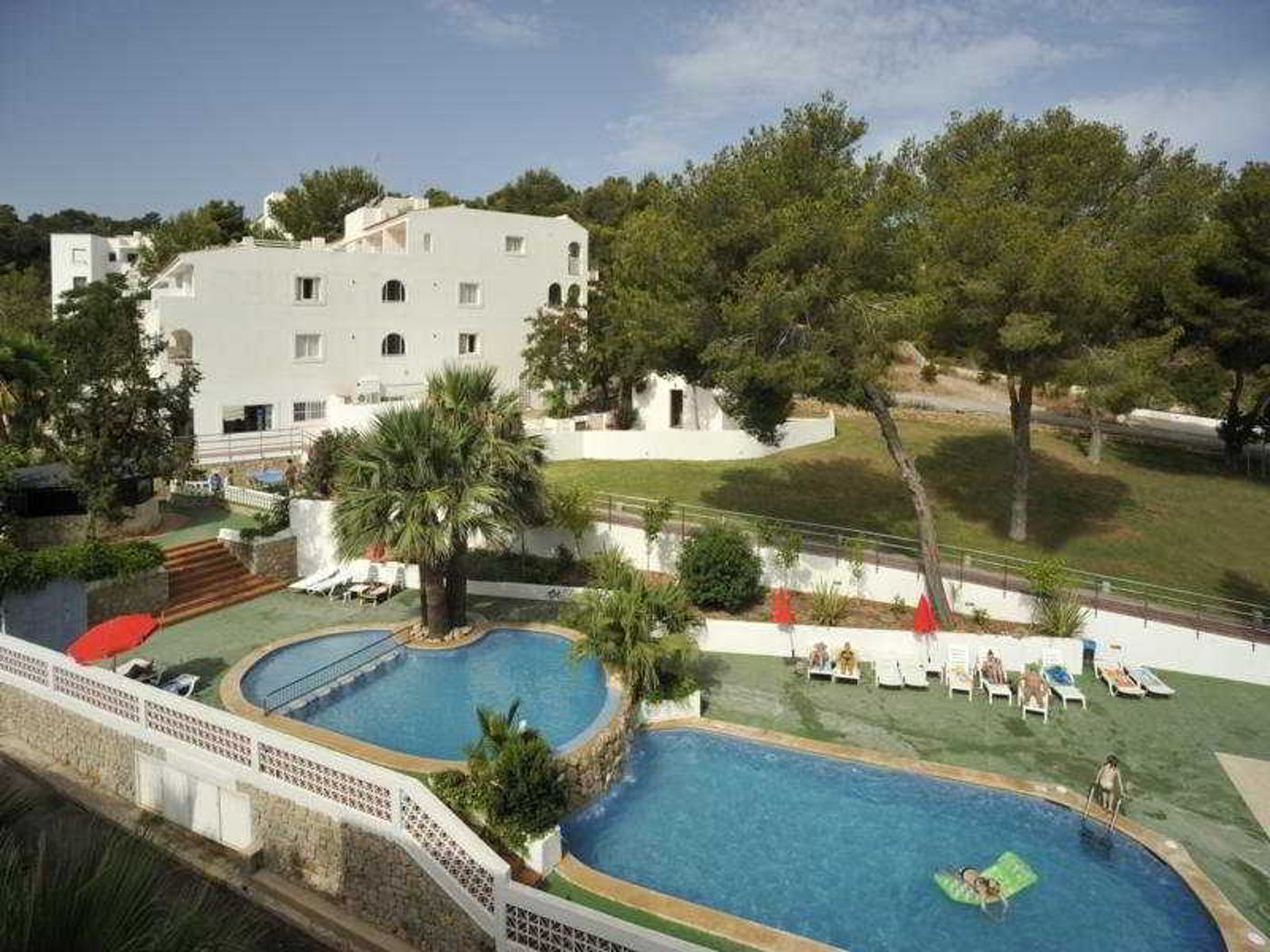 Grupotel-Oasis-Pool-2