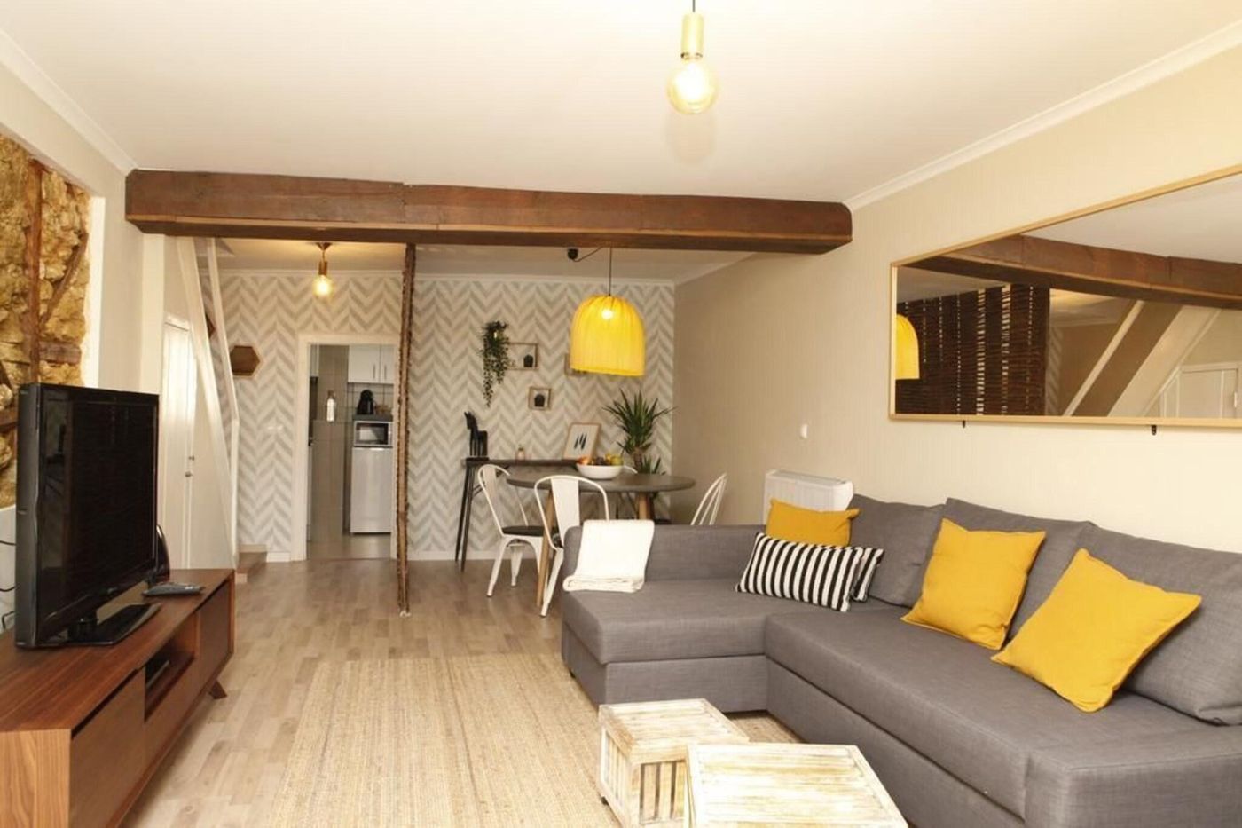 Flores-Guest-House-Room-67