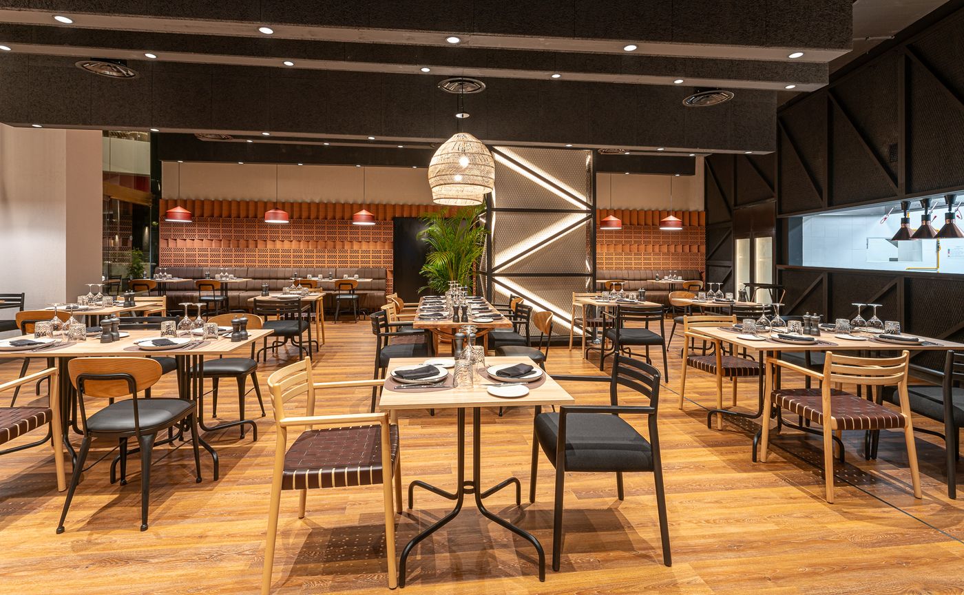 Mediterranean-Palace-Hotel-Restaurant-27