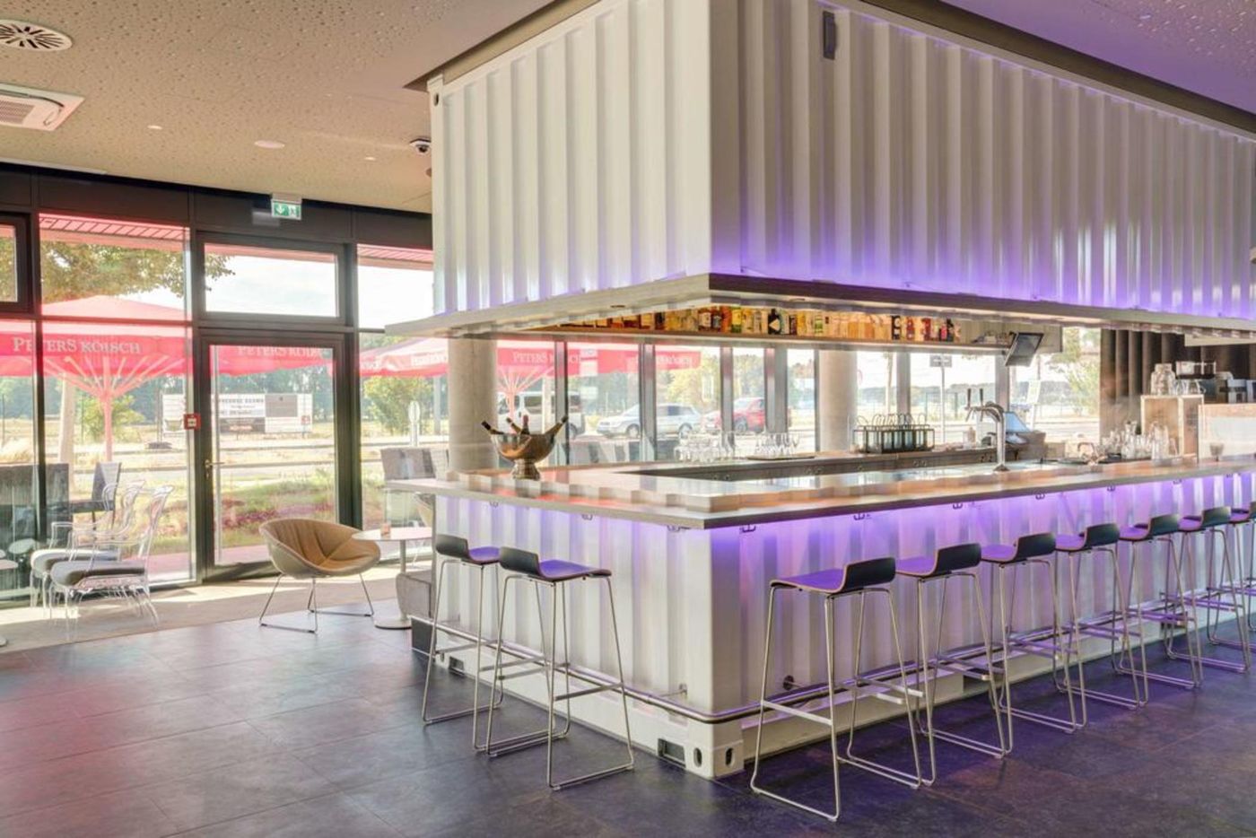 Hey-Lou-Hotel-Monheim-am-Rhein-Bar-15