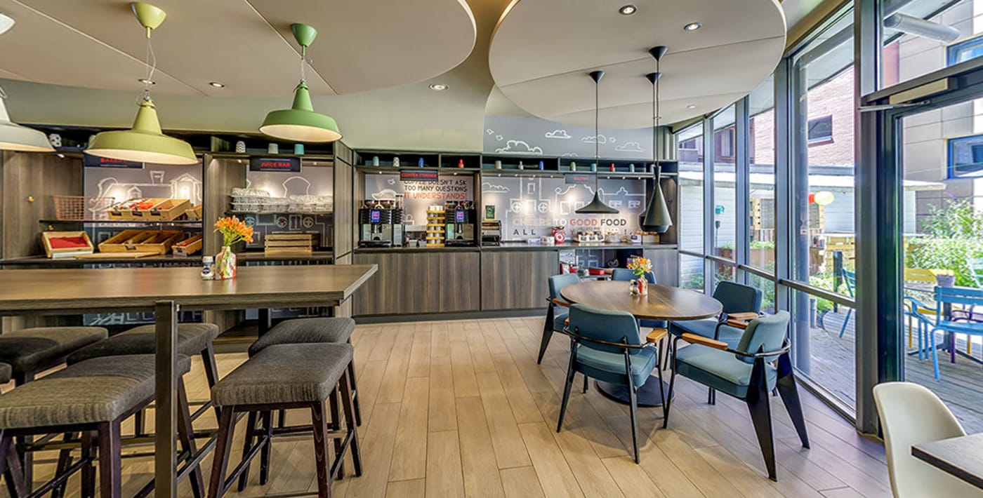 ibis-Amsterdam-Centre-Stopera-Restaurant-15