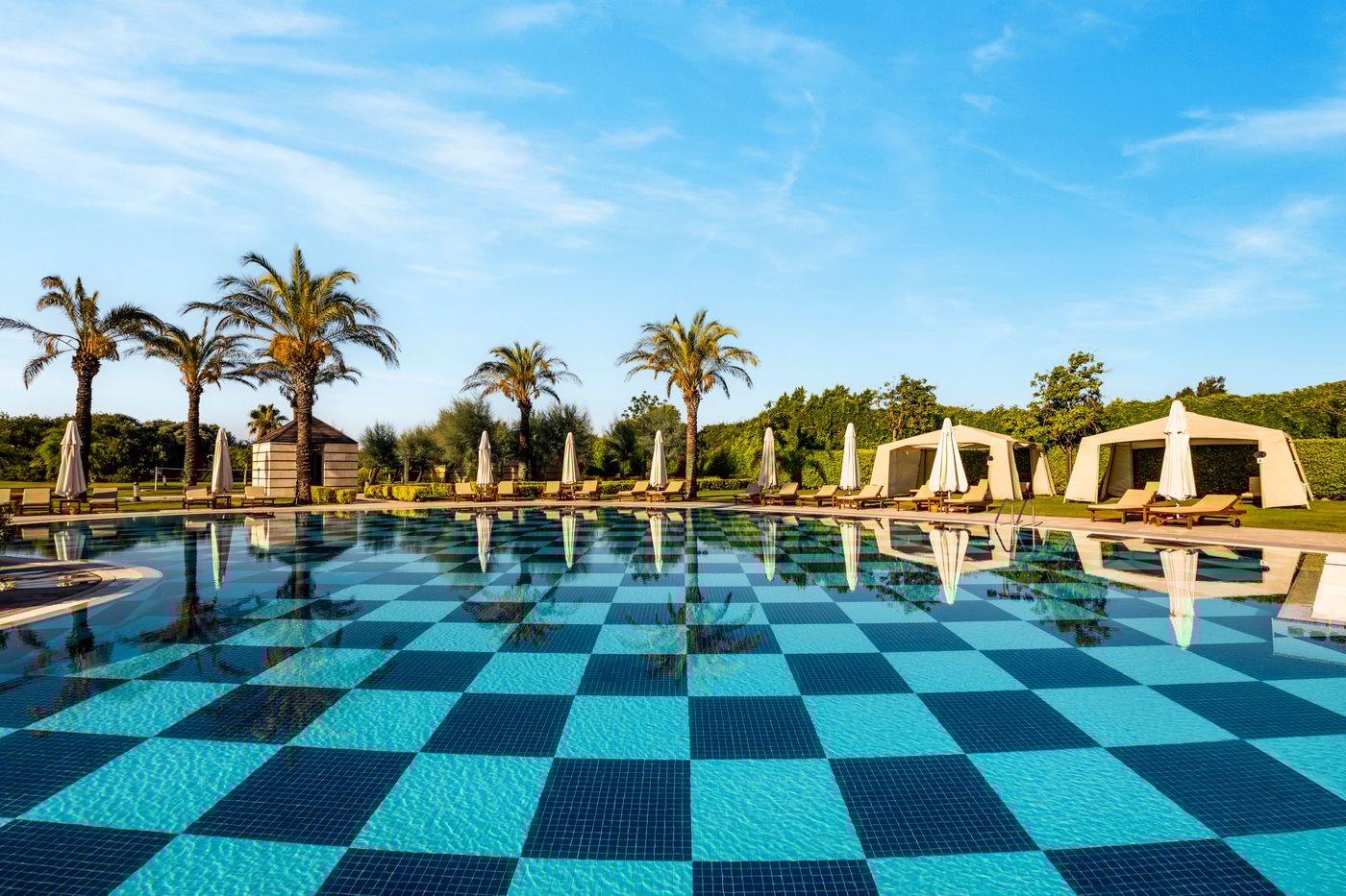 Kempinski-Hotel-The-Dome-Pool-5