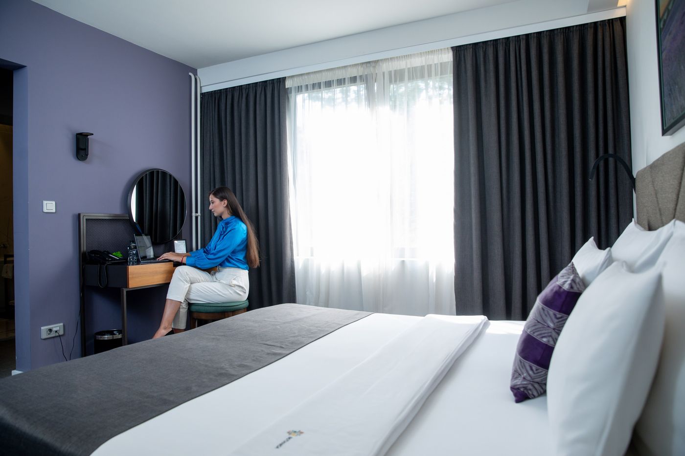 Hotel Botanica-Serbia-Belgrade-Lobby-8