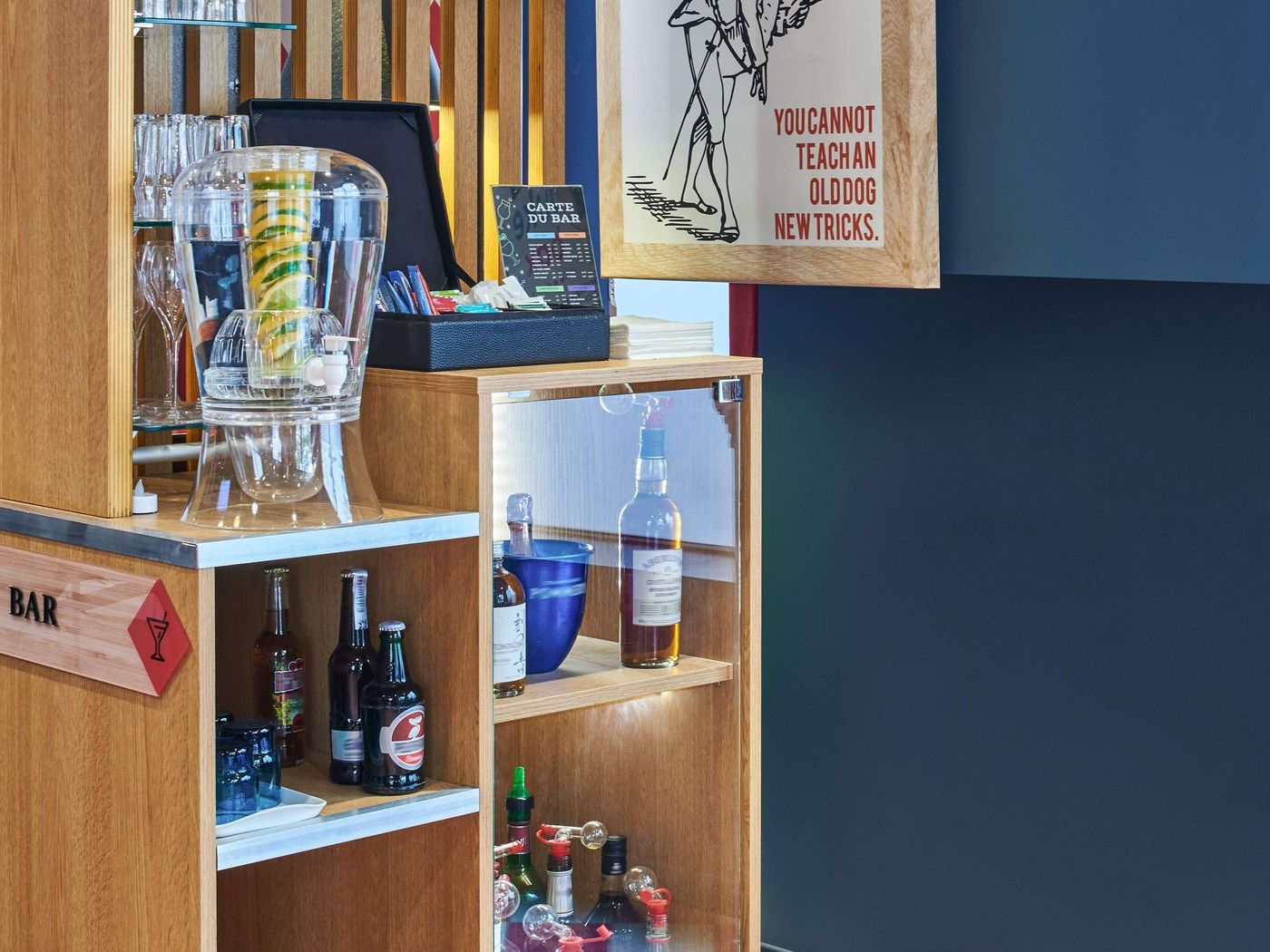 ibis-Styles-Paris-Alesia-Montparnasse-Bar-18