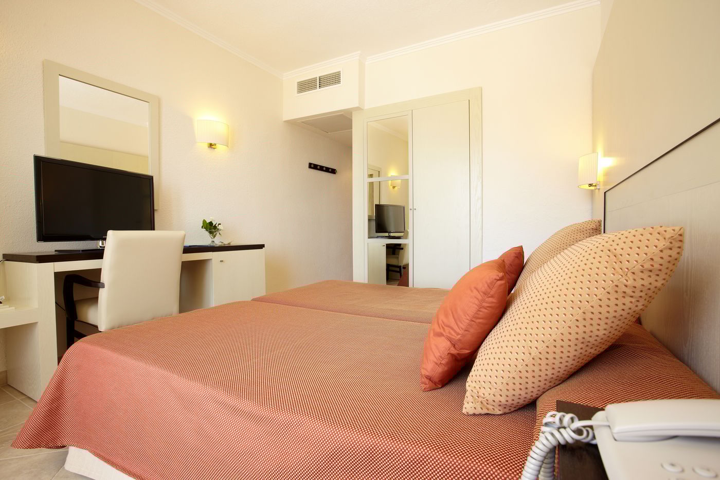 New - Grupotel Imperio Playa