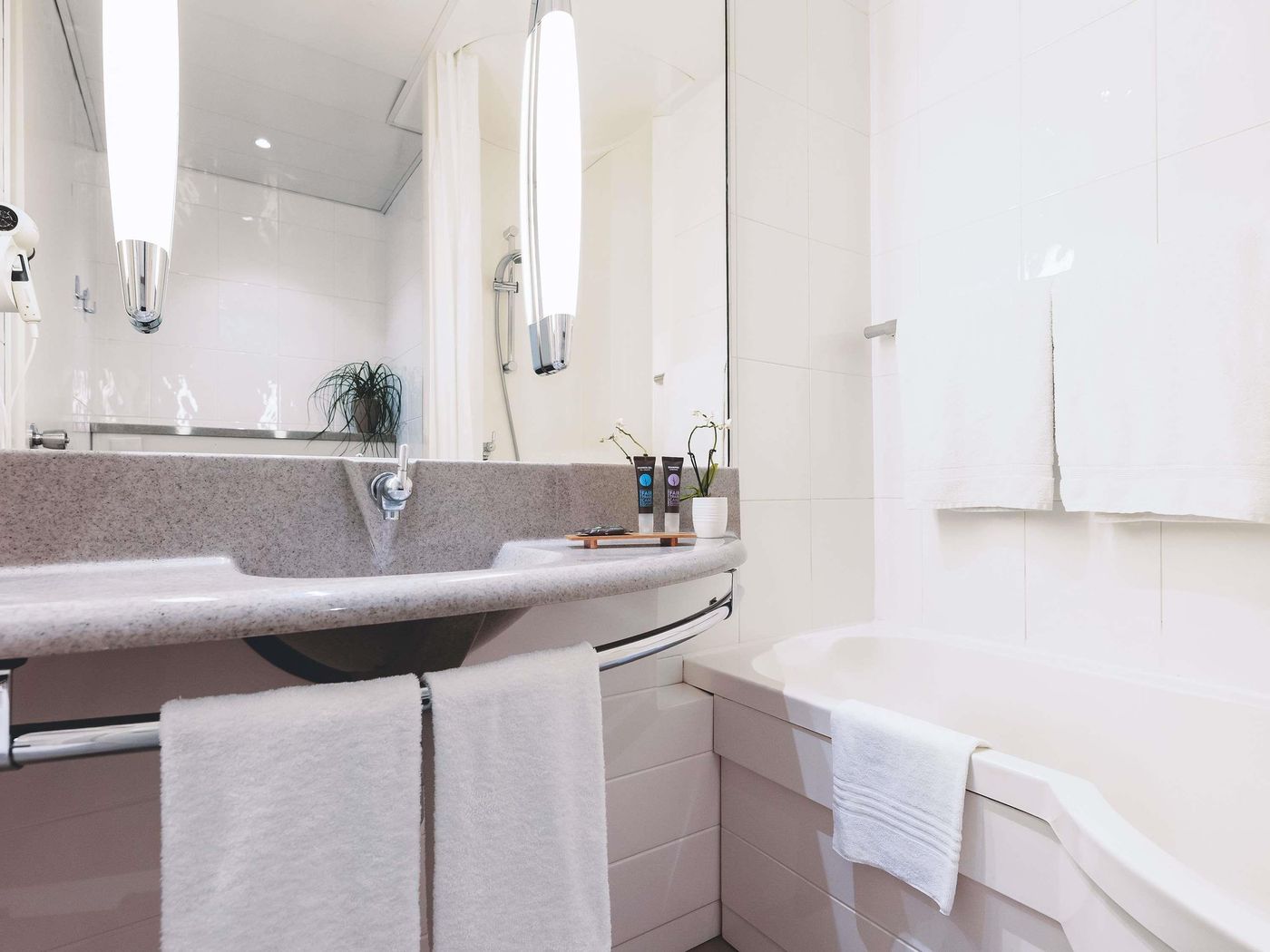 Novotel-Venezia-Mestre-Castellana-Room-45