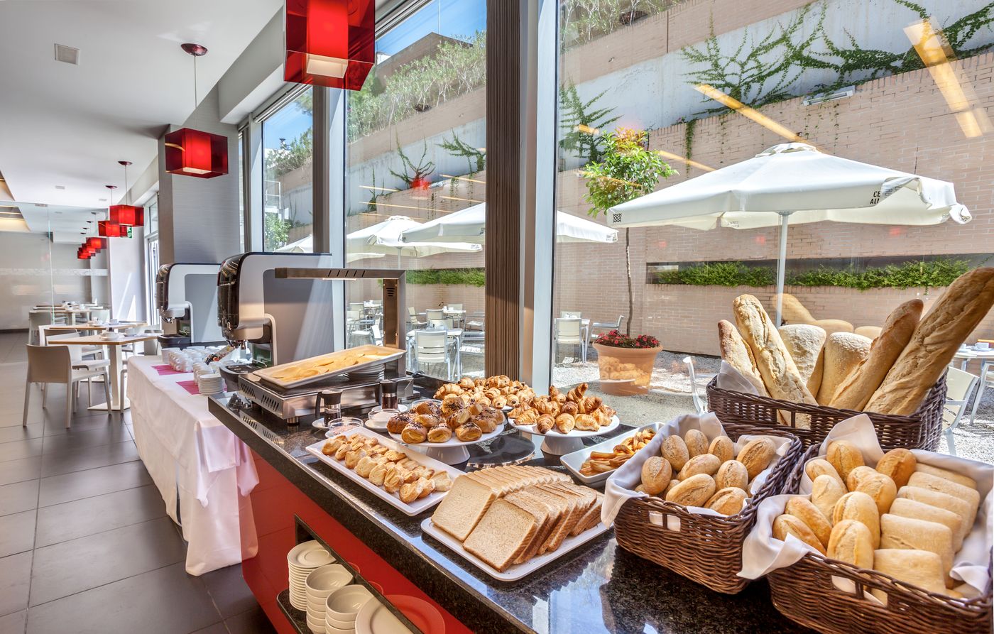 10.10.25 Hotel Granada by Pierre & Vacances