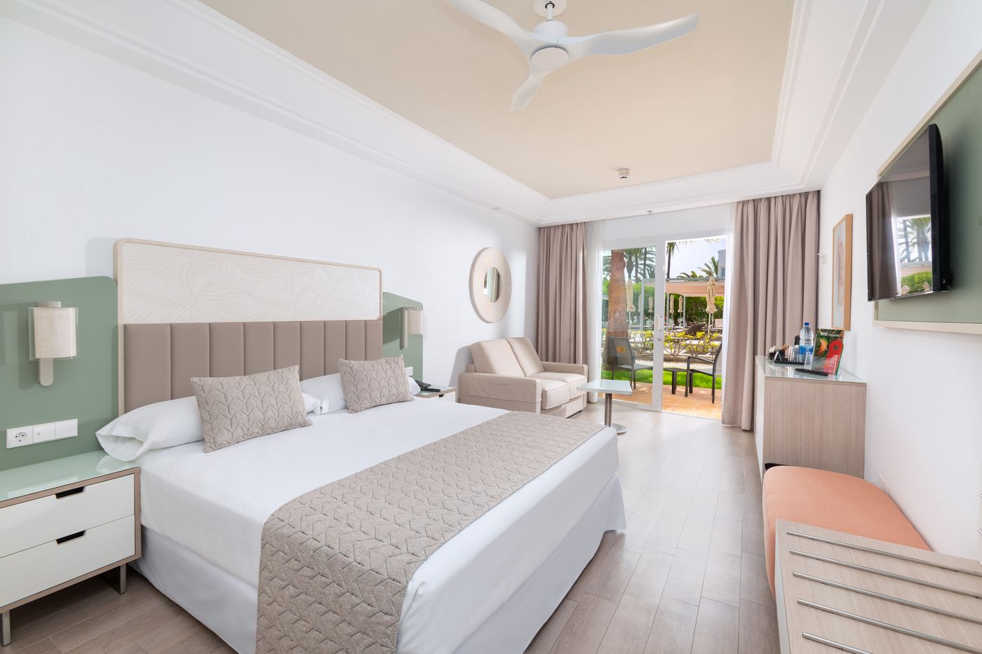 Club-Hotel-Riu-Gran-Canaria-Room-28