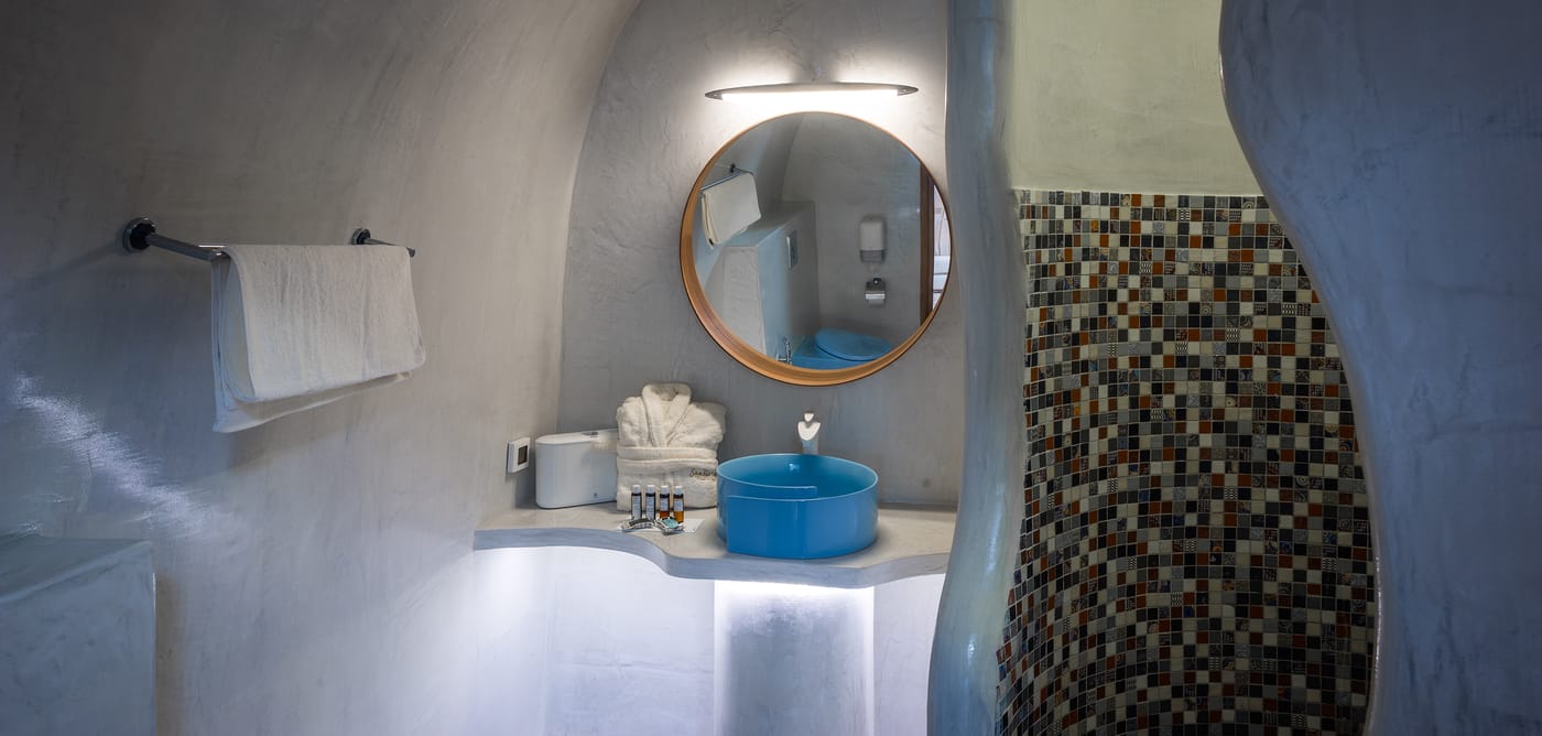 Elite-Luxury-Suites-Room-28