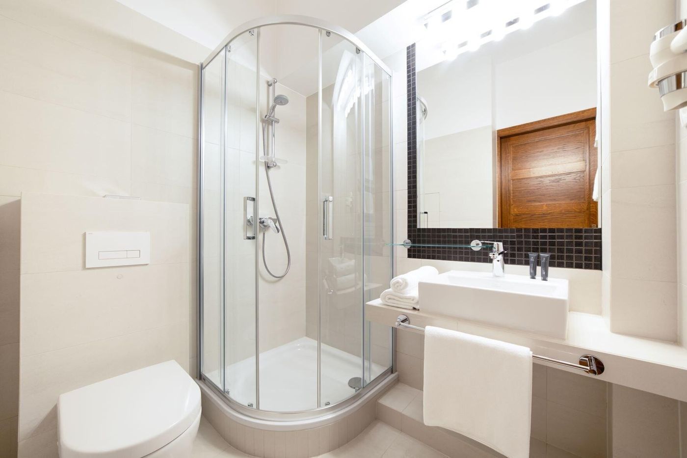 Portal-House-Apartments-Room-49