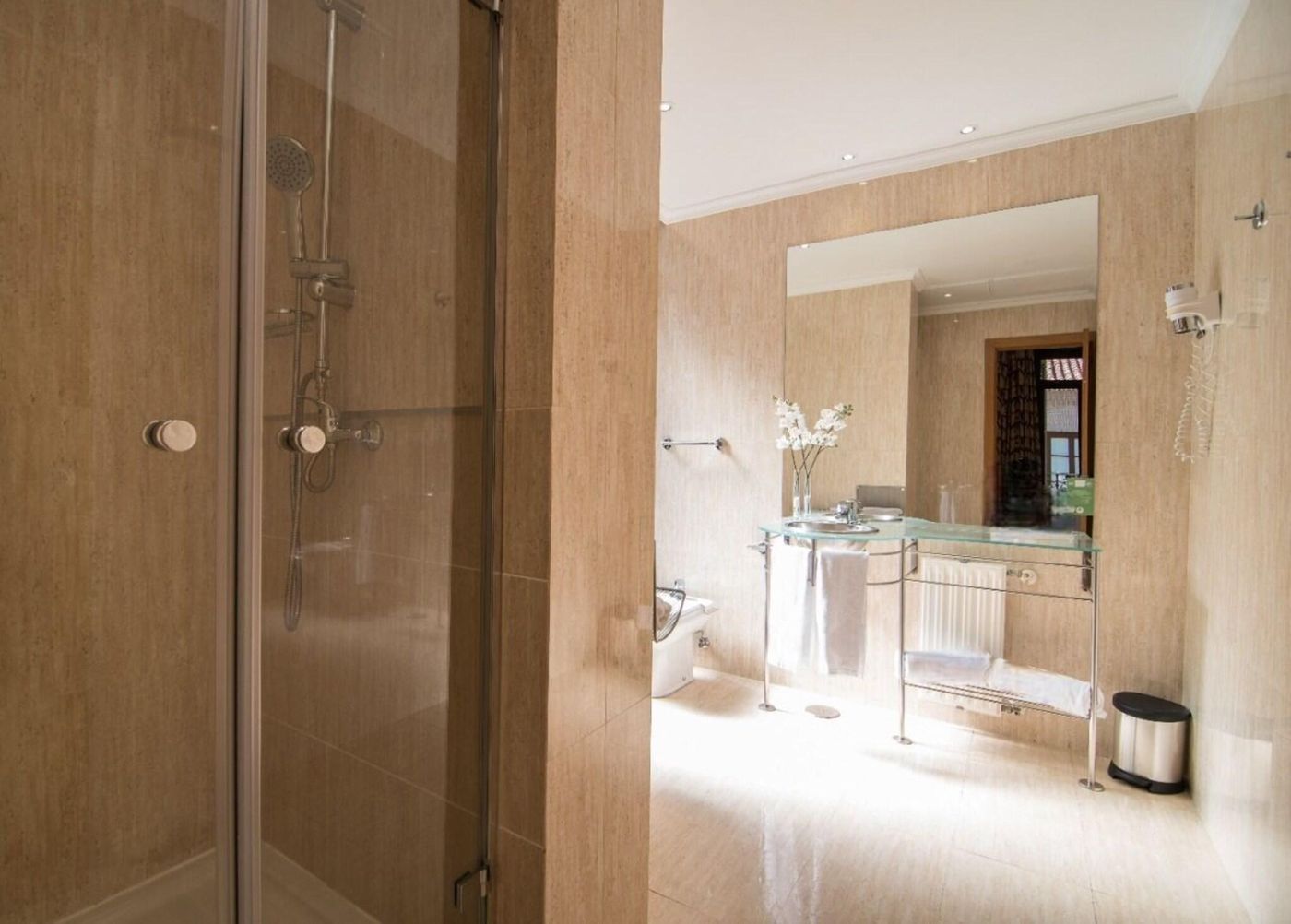 Petit-Palace-Preciados-Room-37