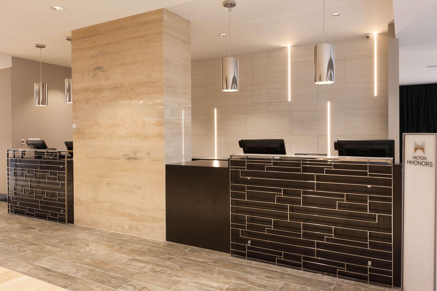 DoubleTree Hotel & Suites Houston by the Galleria-United States-HOUSTON-General view-4