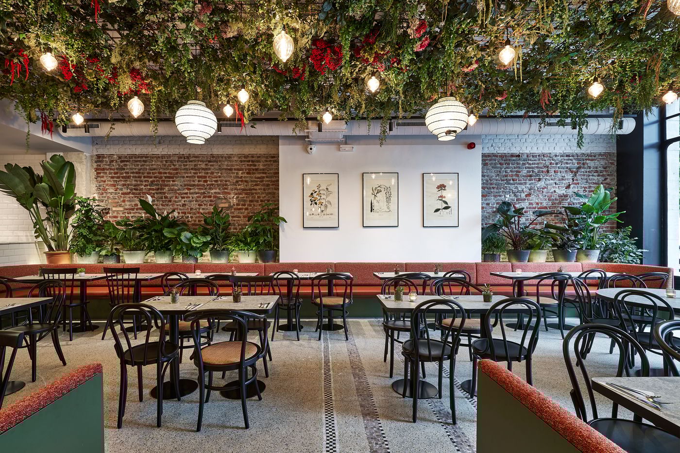 Urban-Yard-Hotel-Restaurant-10