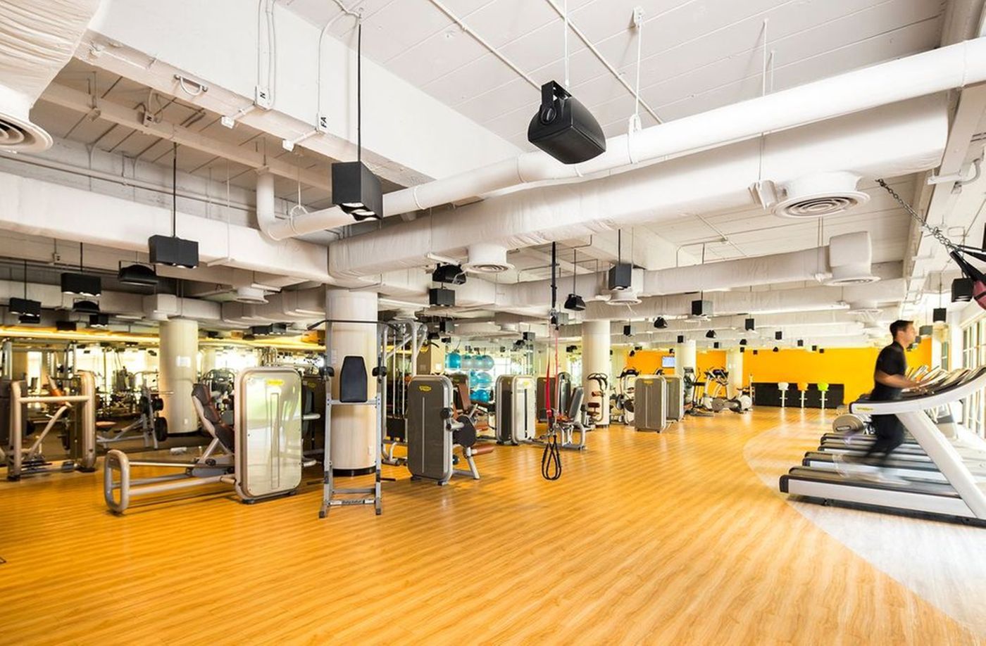 Eastin-Thana-City-Golf-Resort-Bangkok-Sports-and-Entertainment-45