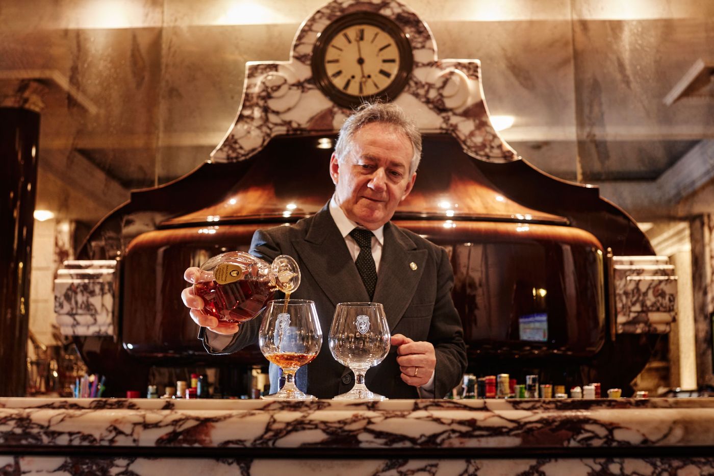 Hotel-Lord-Byron-Small-Luxury-Hotels-of-the-World-Bar-17