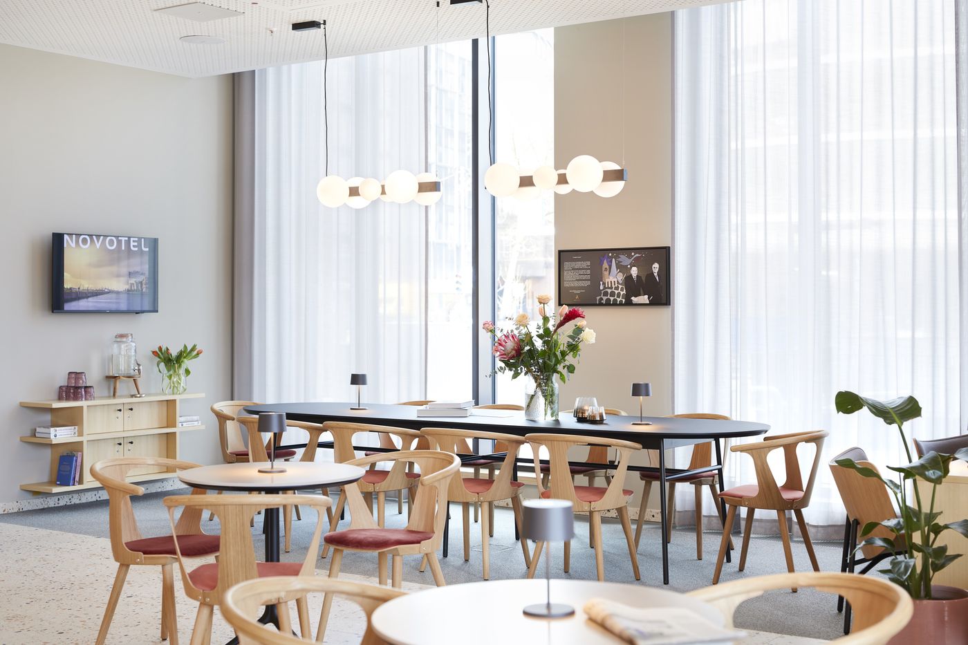 Novotel Hamburg Central Station - Germany - HAMBURG - Lobby - 8