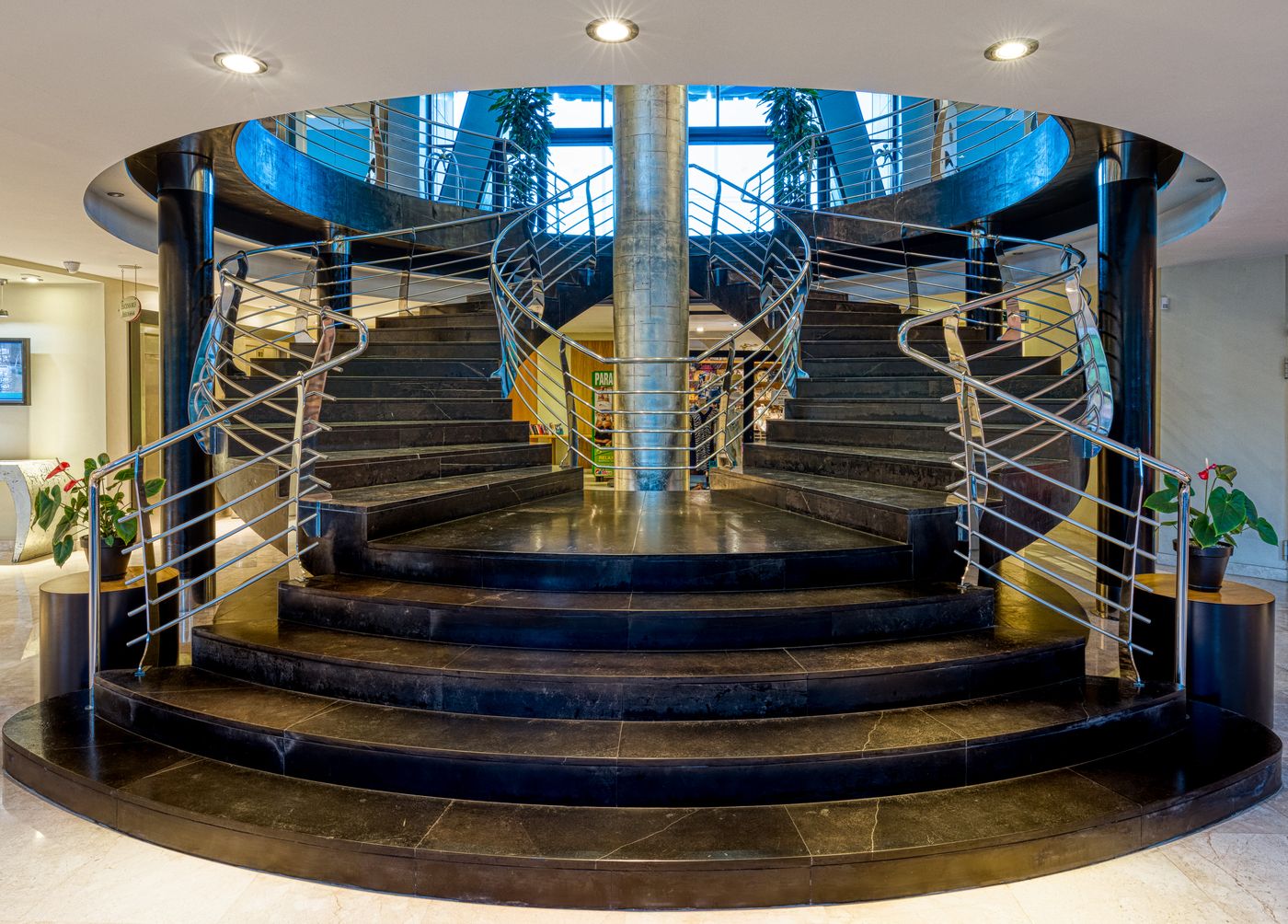 Senator-Banus---Adults-Recommended-Lobby-47