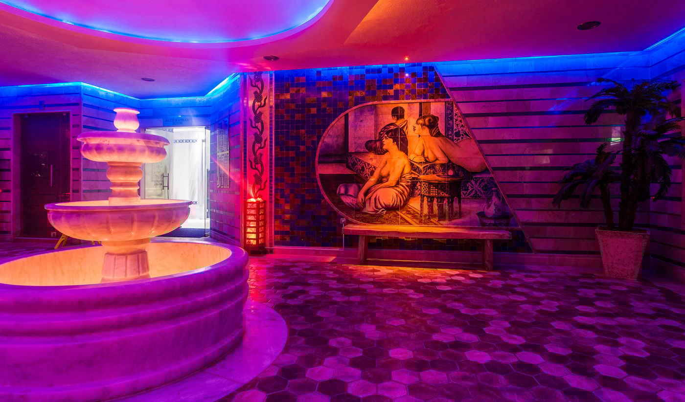 White-Gold-Hotel---Spa-Conferences-53