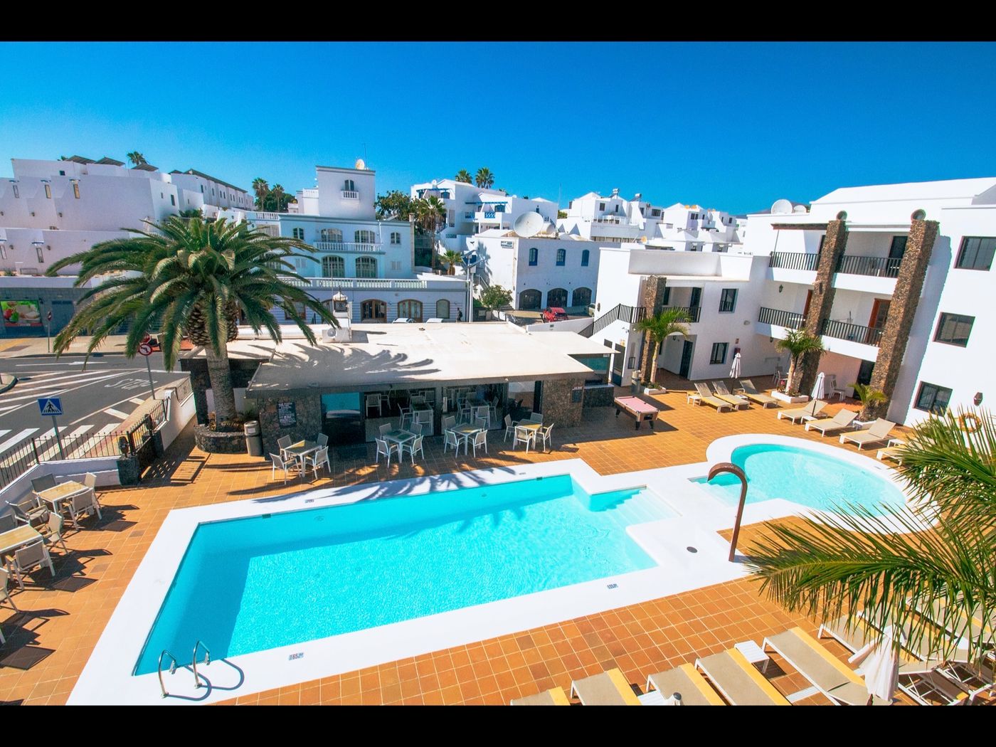 Club-Atlantico-Pool-10