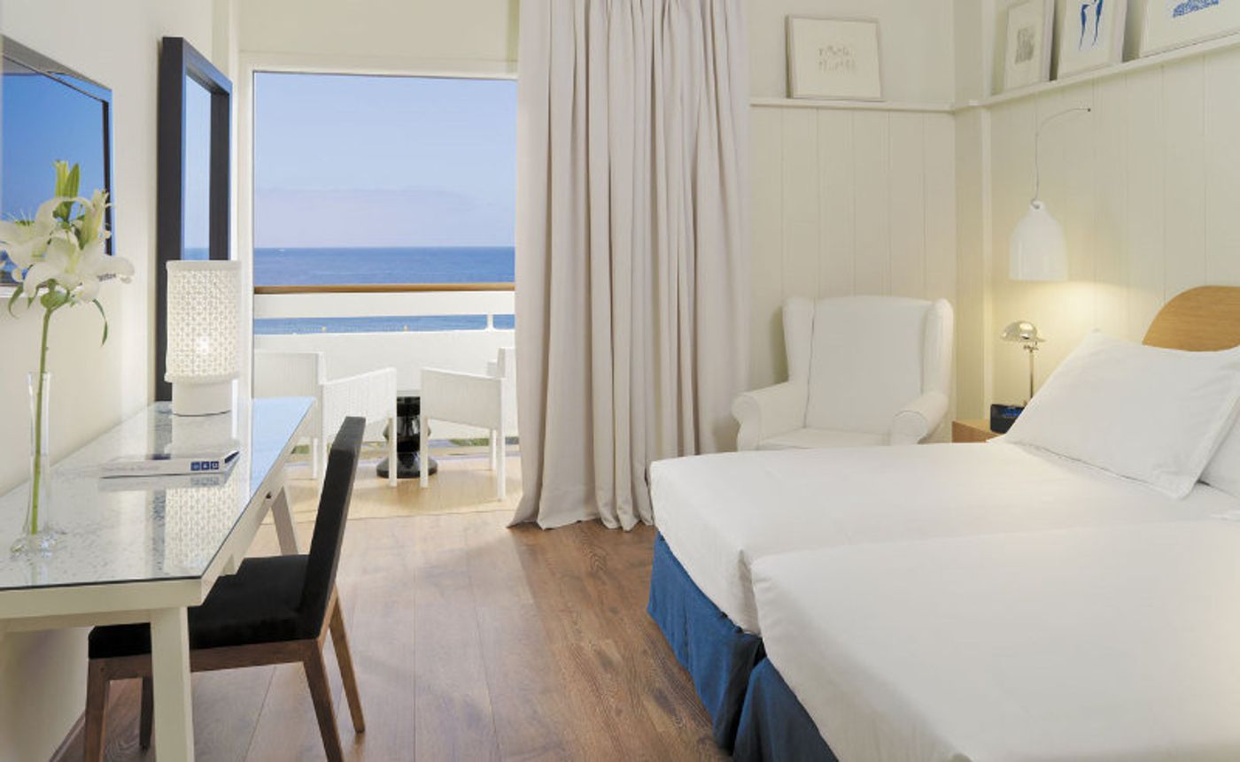 H10-Hotel-Big-Sur---Adults-Only-Room-11