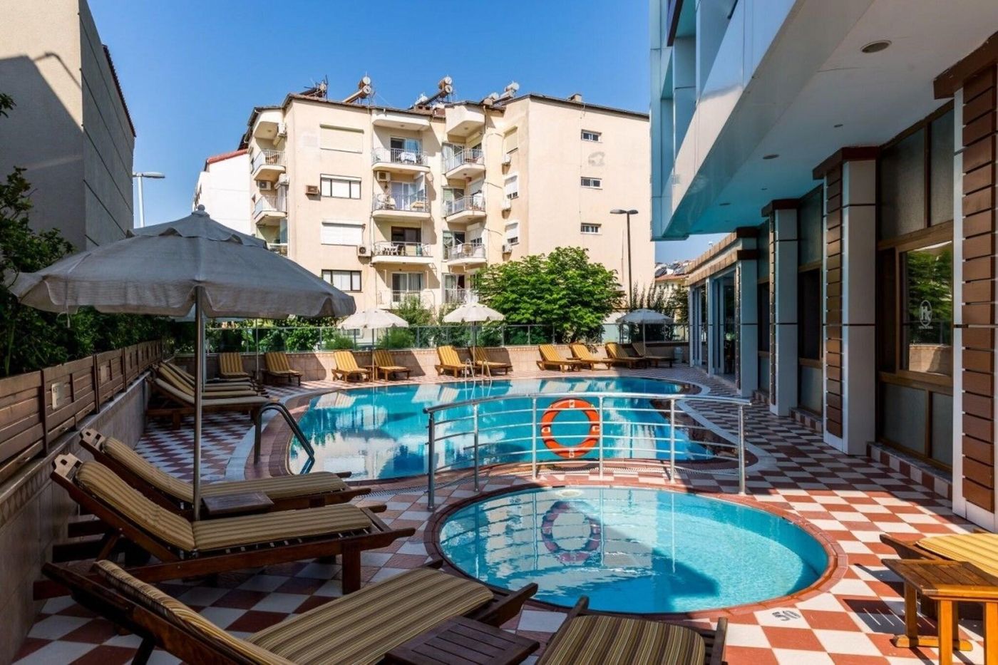 Ketenci-Hotel-Pool-4