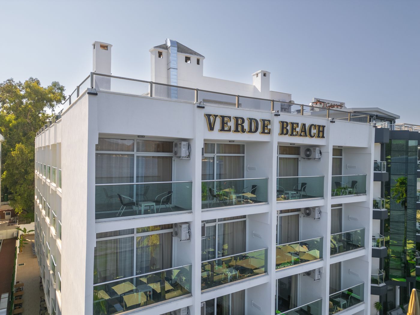 Verde Beach Hotel