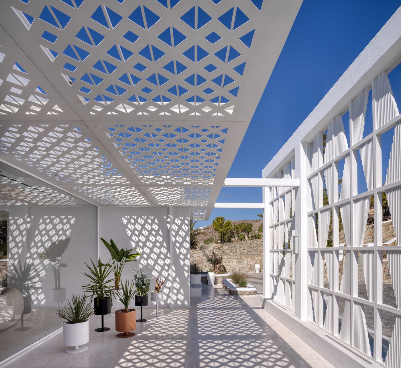 Mykonos-Grand-Hotel---Resort-Lobby-42