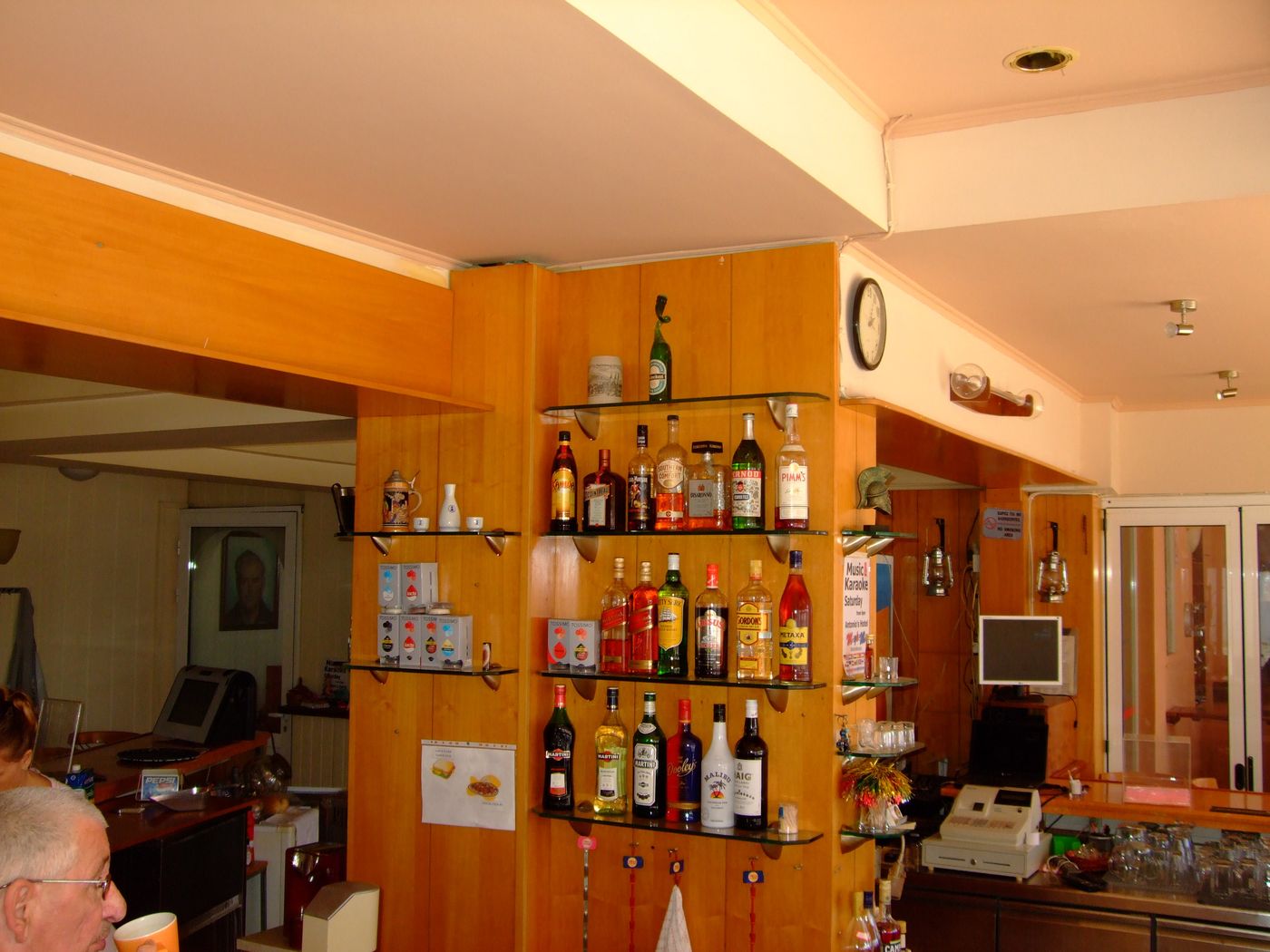 Antonios-Hotel-Bar-23
