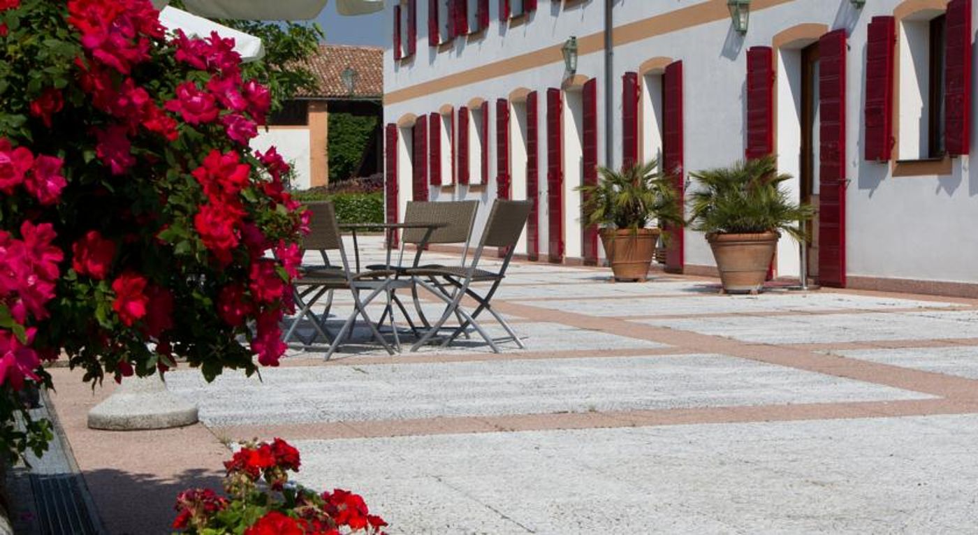 Ca-Tessera-Park-Resort-Terrace-31