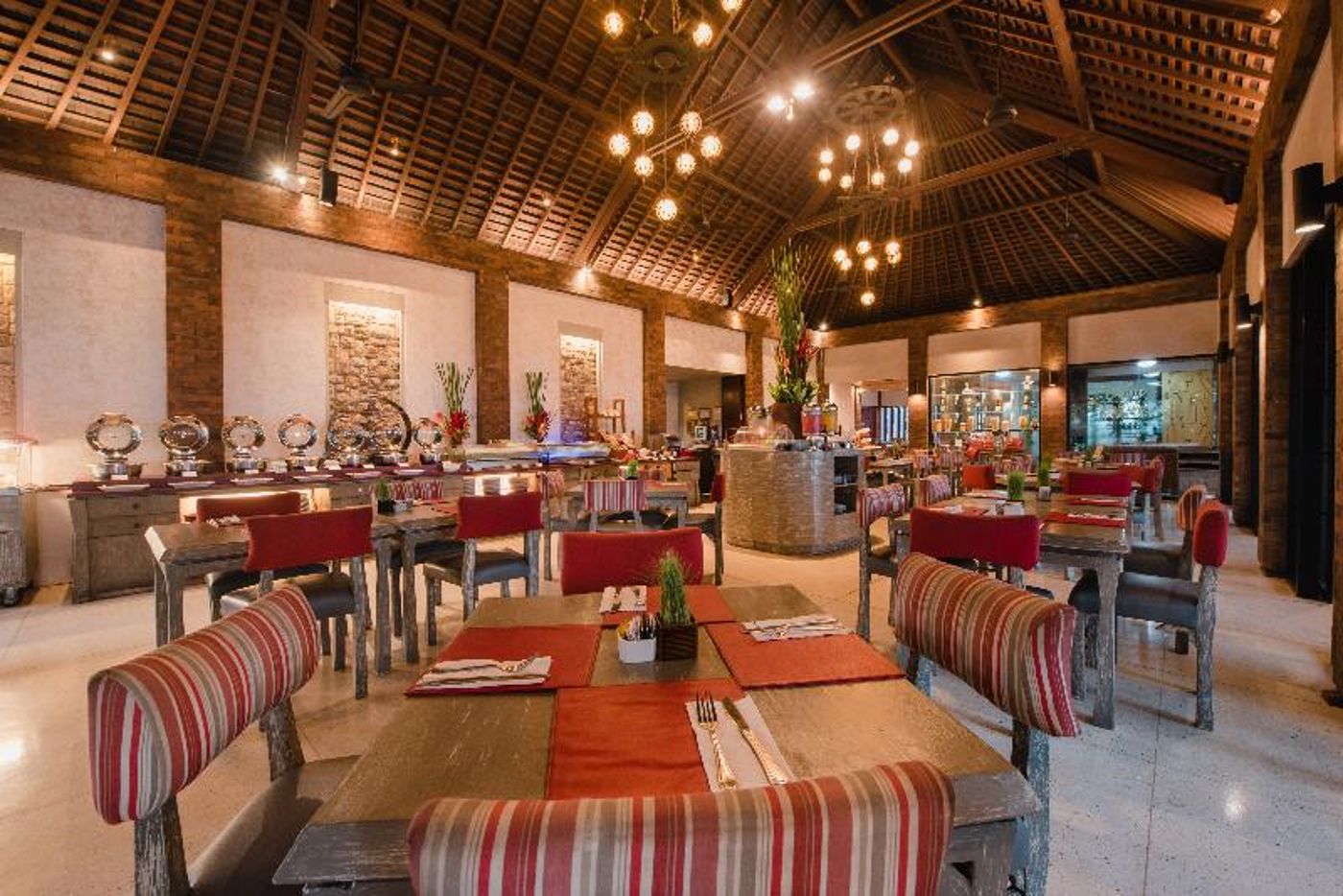 KUTA SEAVIEW BOUTIQUE 18.08