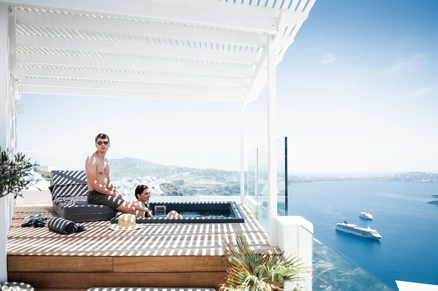 On-The-Rocks-Hotel-Room-59