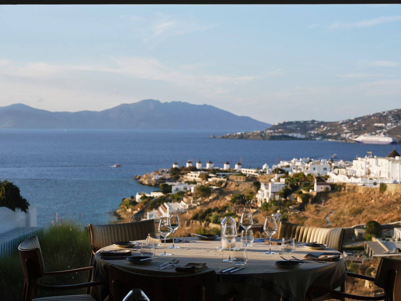 Myconian-Kyma---Design-Hotels-General-view-86